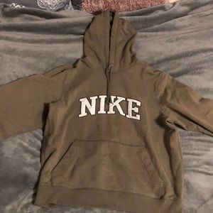 nike hoodie